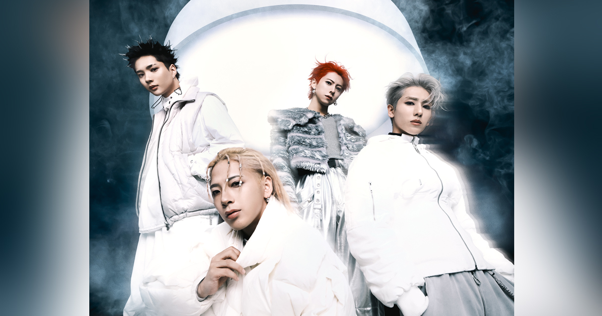 WEST 77枚＋特典 まとめ売り WEST. グッズまとめ売り