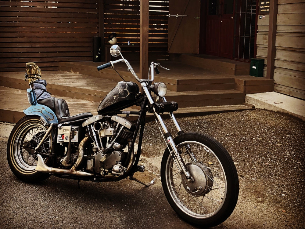 ナローリアショックマウント & 1インチサス| 新潟のハーレー中古車専門