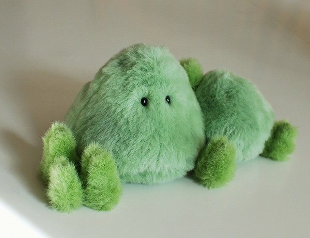 なぜか可愛い…！？「山」のぬいぐるみがSNSで人気 「今まで見たことの