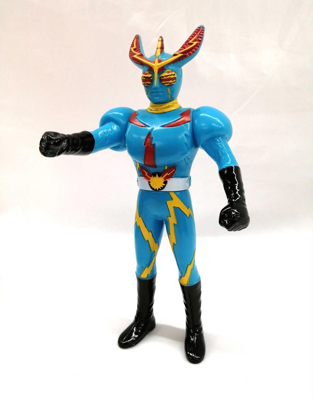 BANDAI|イナズマン 1990年製 ソフビ フィギュア|【ハードオフ公式通販