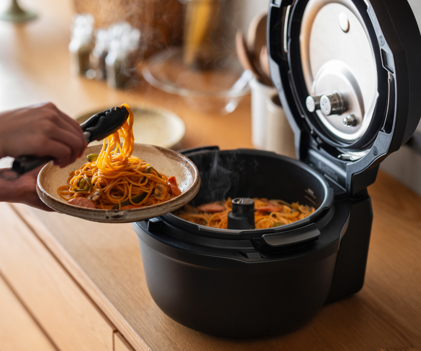 毎日の献立から、本格的なごちそうまで。オートクッカーならおまかせで