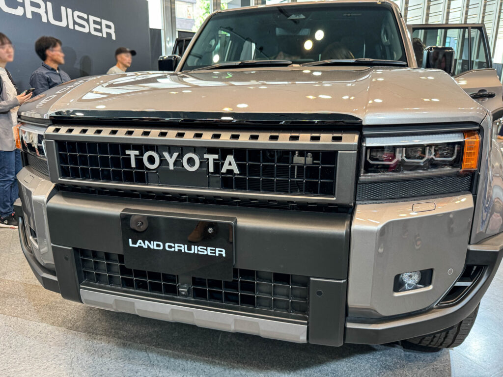 外装編】ランドクルーザー250 最上級ZXグレードの見た目の特徴とは