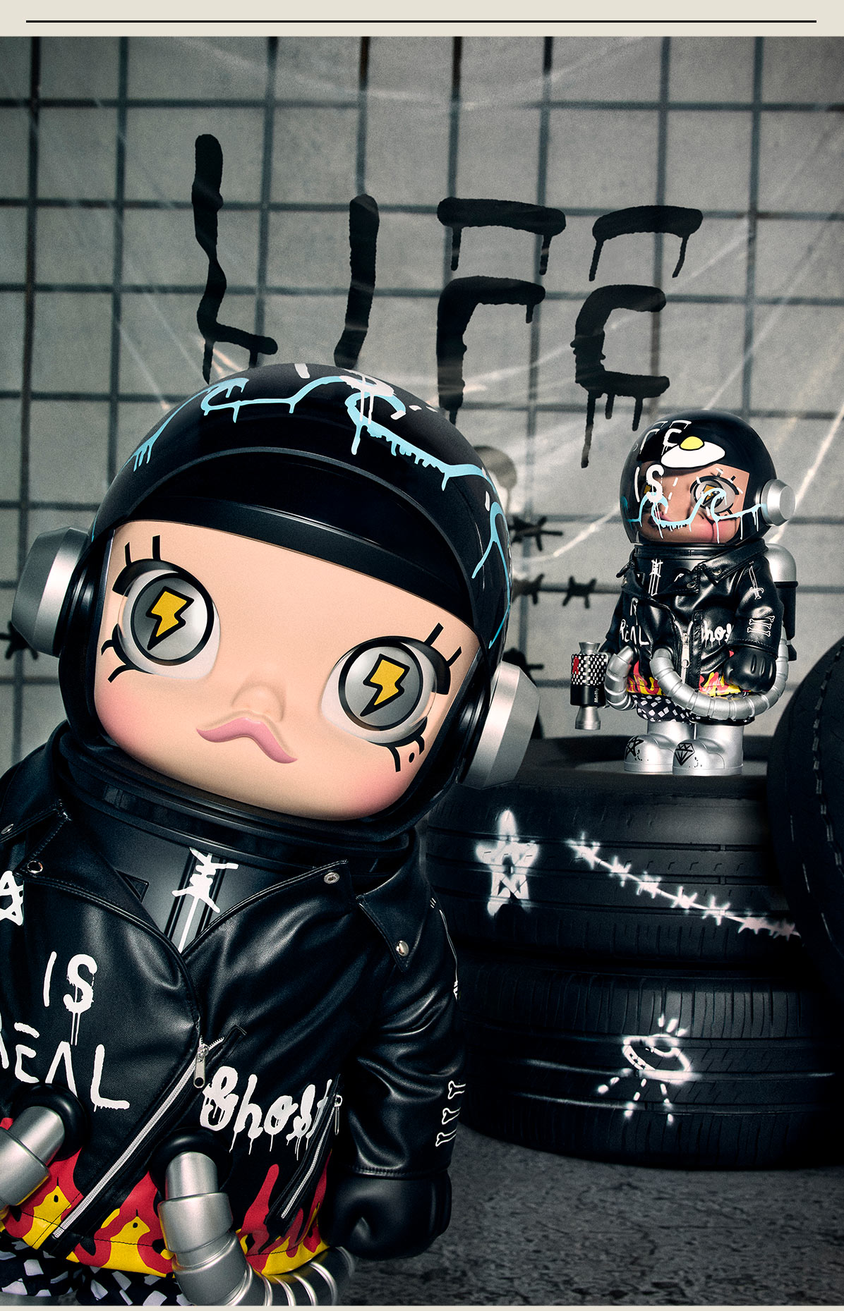 MEGA SPACE MOLLY 400% Trevor Andrew - POP MART (Canada)