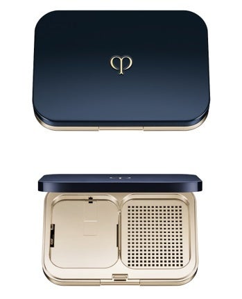 パウダーの常識をくつがえす、うるおい。クレ・ド・ポー ボーテ 新