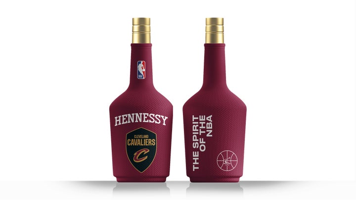 NBAの人気6チームをフィーチャーしたボトルが新登場！『ヘネシー V.S x