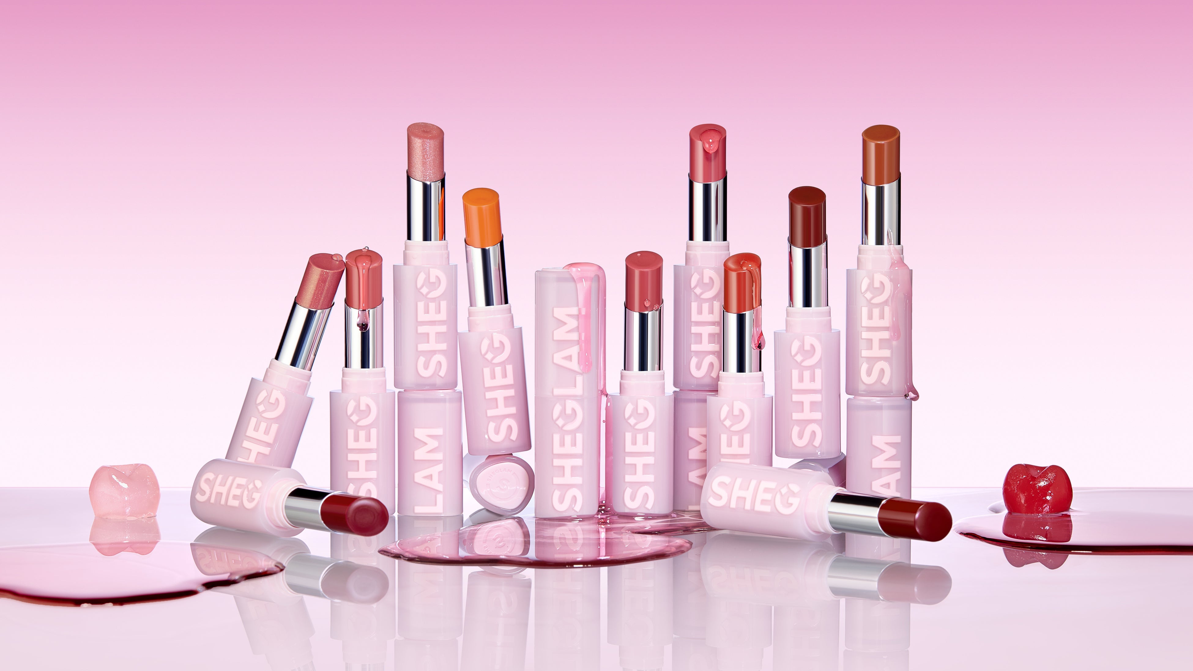 SHEGLAMの2026年初売りコスメに、軽やかなツヤとうるおい感が続く