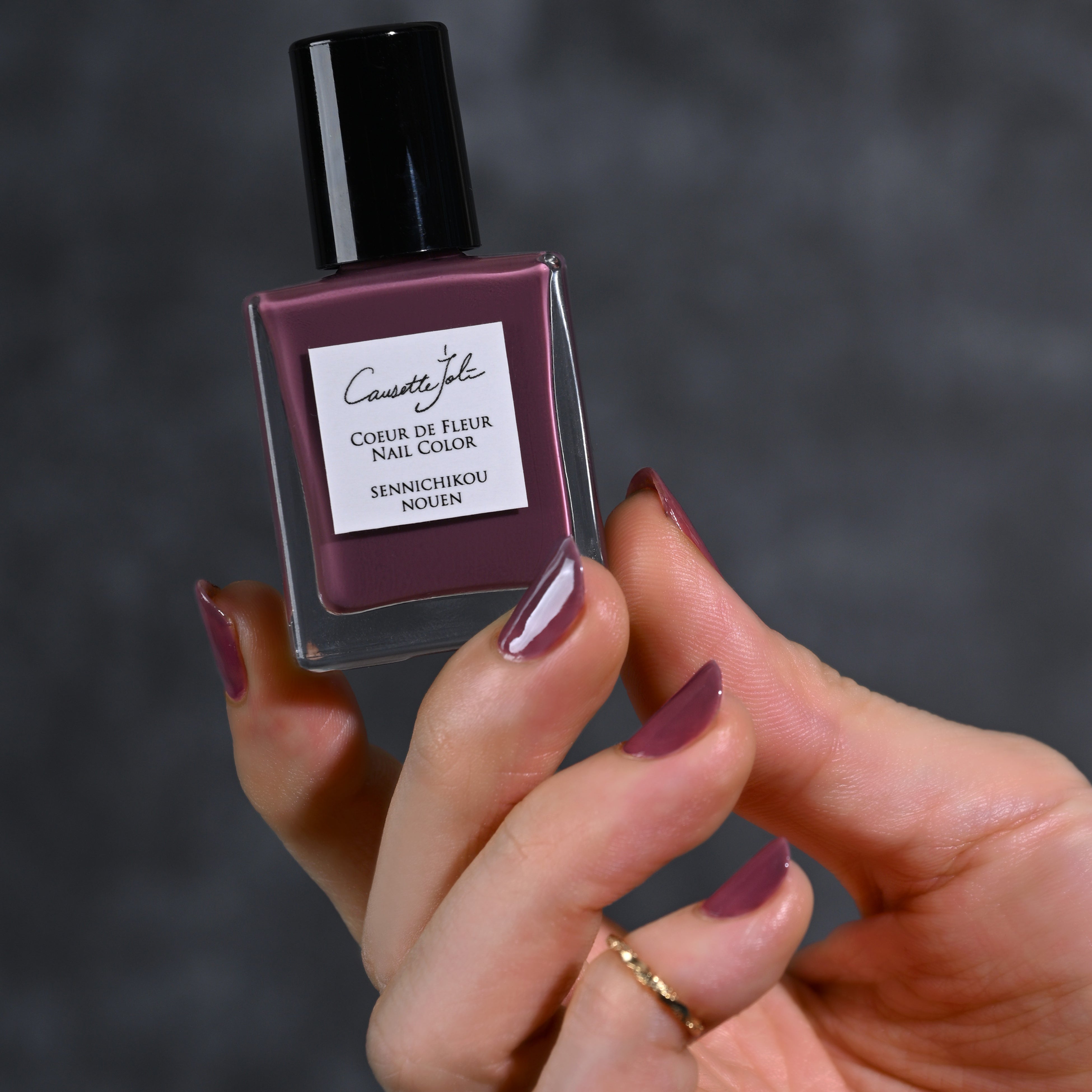 国産マニキュアブランド「コゼットジョリ」から【5周年記念復刻カラー
