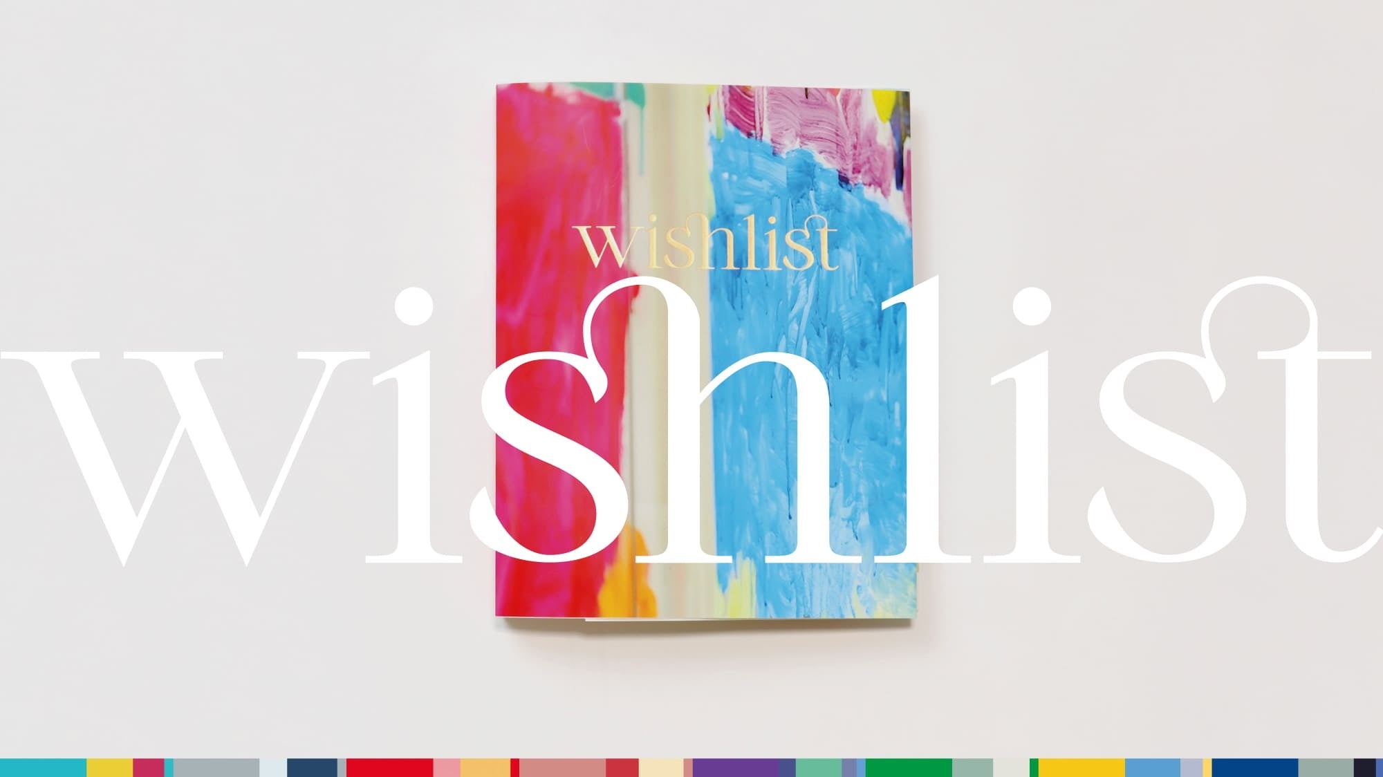 創業73年を記念し、ファミリアが描く未来を304ページの本で表現