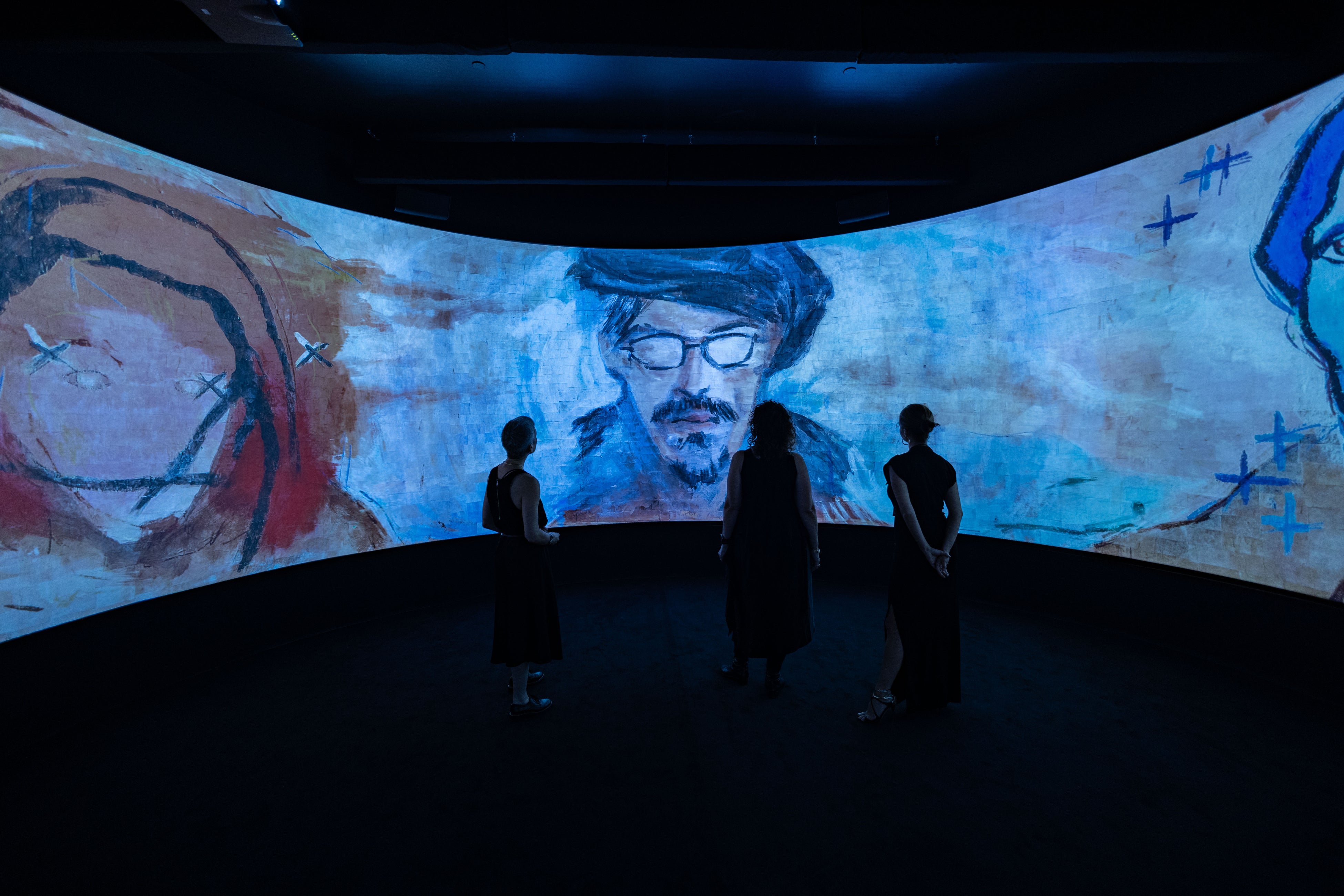 ジョニー・デップ没入型アート展「A Bunch of Stuff - Tokyo」開幕日の