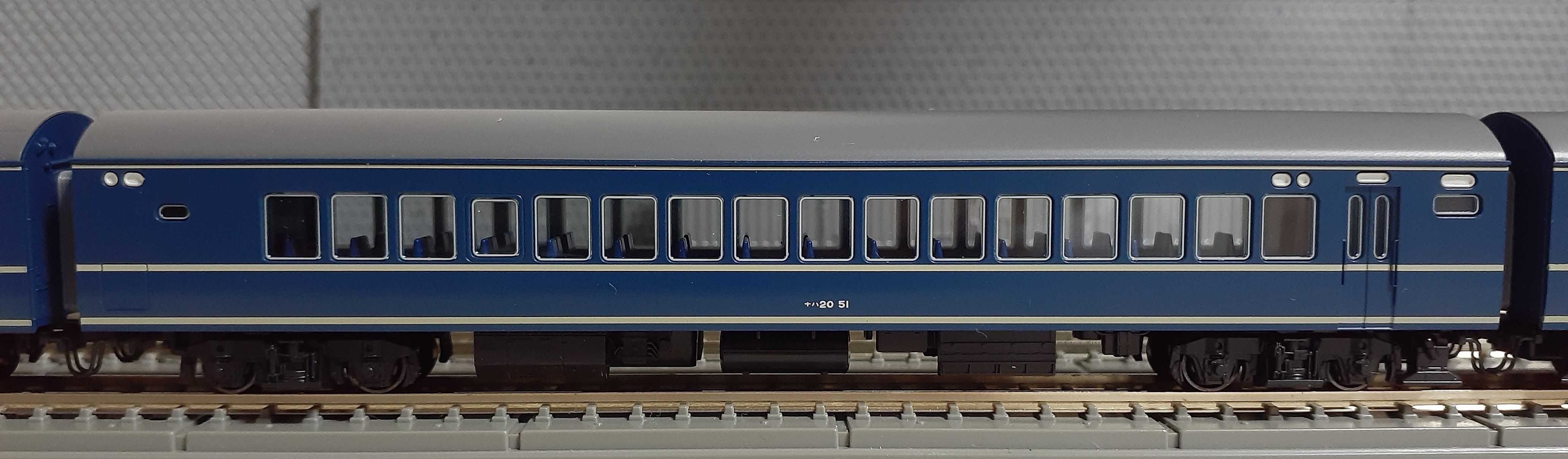 🔴入線 Kato 10-1518 20系寝台特急｢ゆうづる・はくつる｣ 8両基本ｾｯﾄ