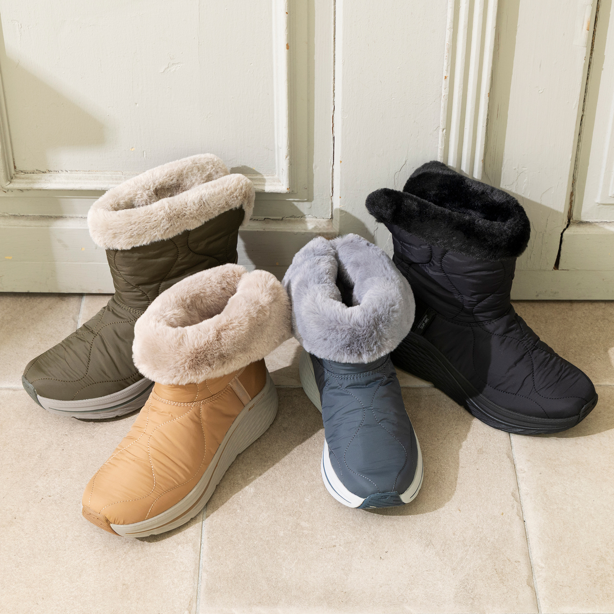 スケッチャーズ スリップインズ マックスクッショニング ブーツ