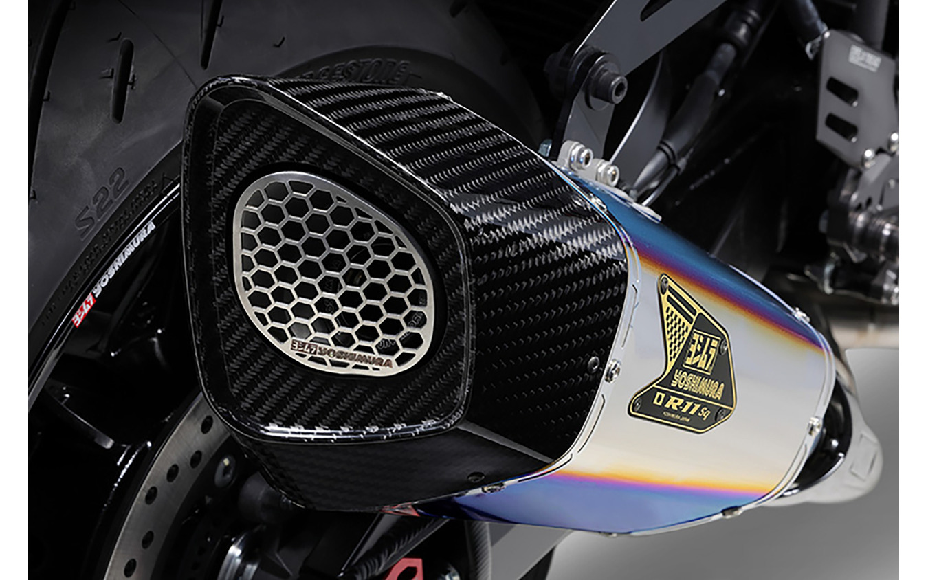 ヨシムラ、『ハヤブサ』用チタンサイクロンマフラーとスリップオン