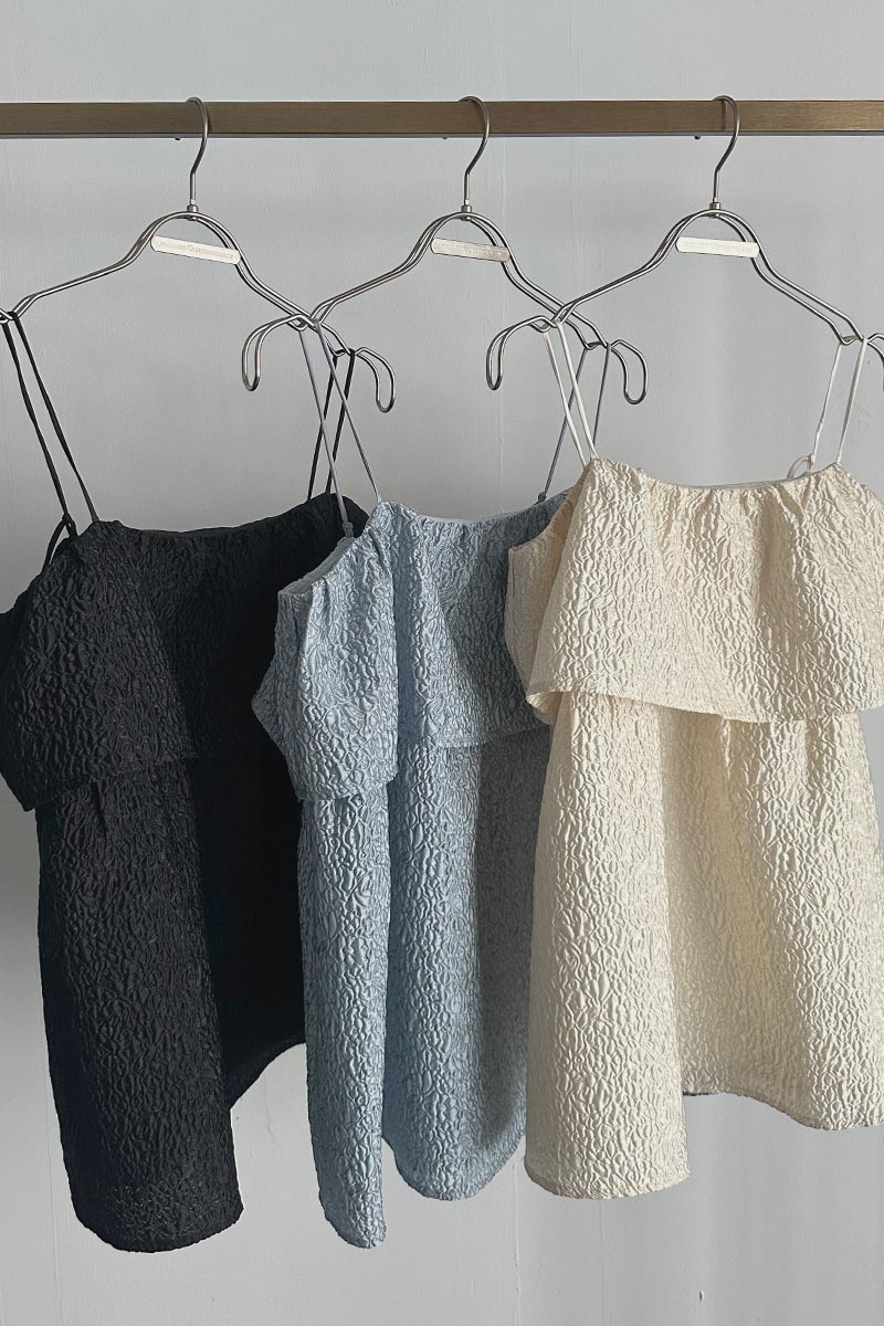 room306 CONTEMPORARY / Volume Embossing Camisole Tops