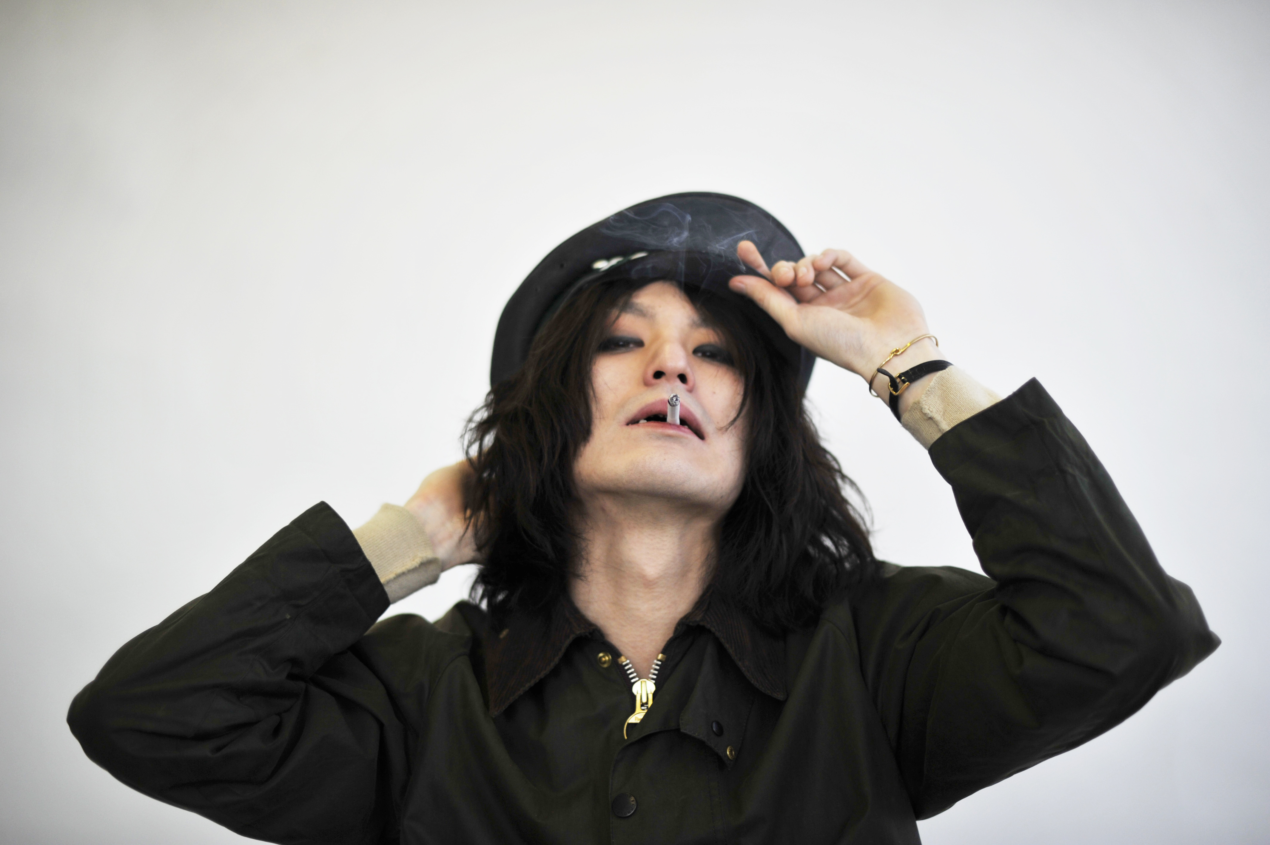 志磨遼平の新バンド、ドレスコーズが始動。JAPAN最新号に第一声