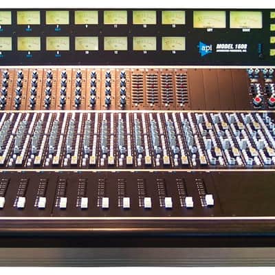 API 1608 16-Channel 8-Bus Recording Console (Loaded, 12x 550A | Reverb