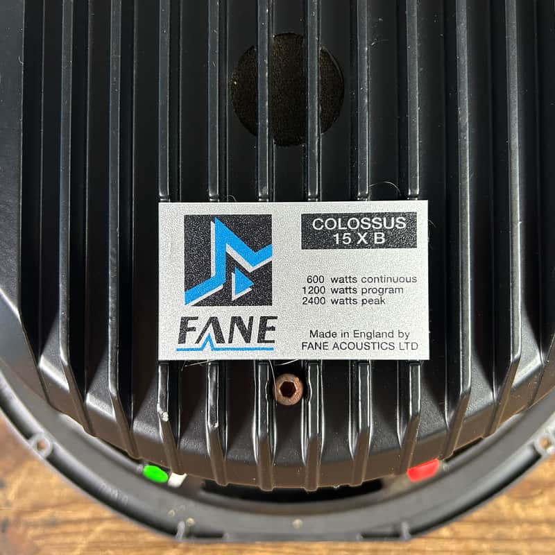 Fane International Colossus 15XB 15