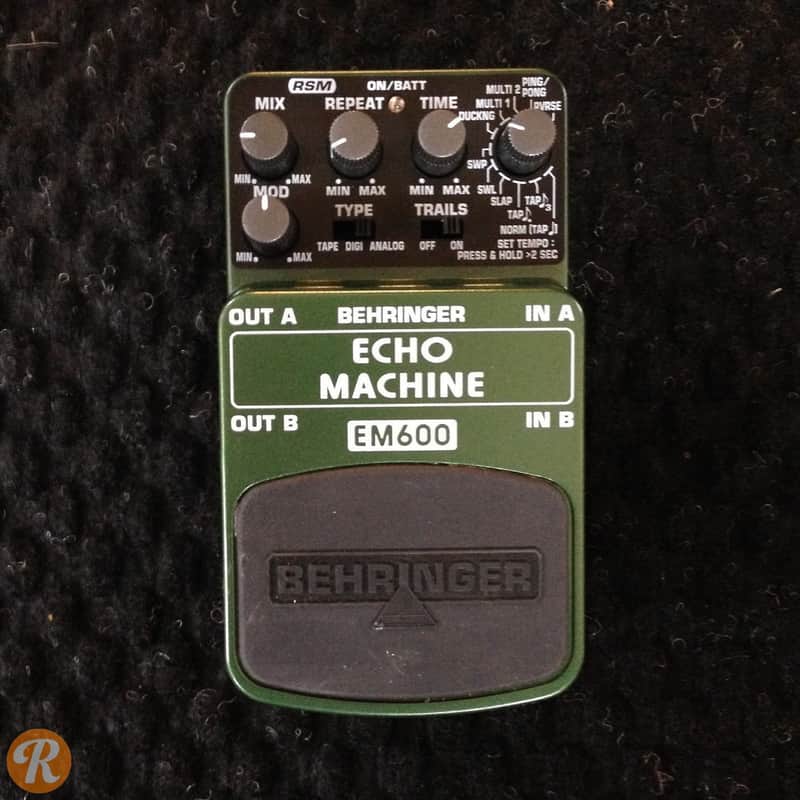 Behringer EM600 Echo Machine Pedal | Reverb
