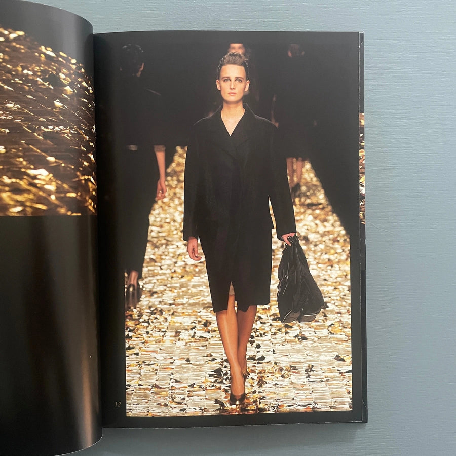 Dries Van Noten - Women's collection Autumn-Winter 2006-2007