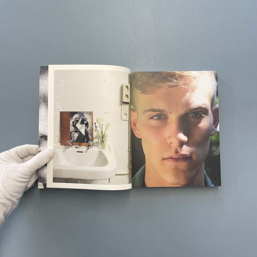 Peter De Potter - The Vanity of Certain Flowers (with signed print