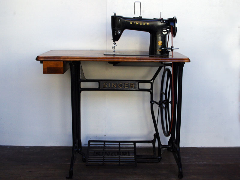 No.601 SINGER 188 シンガー製 職業用足踏みミシン：アンティーク