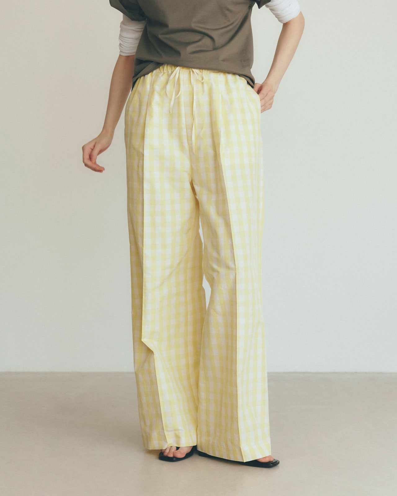 追加予約:5月上旬お届け】GINGHAM CHECK PANTS – Shinzone