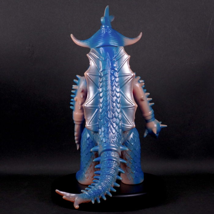 緊急告知！ ブルマァクの“あの”「4超獣」が「幻カタログカラー」で