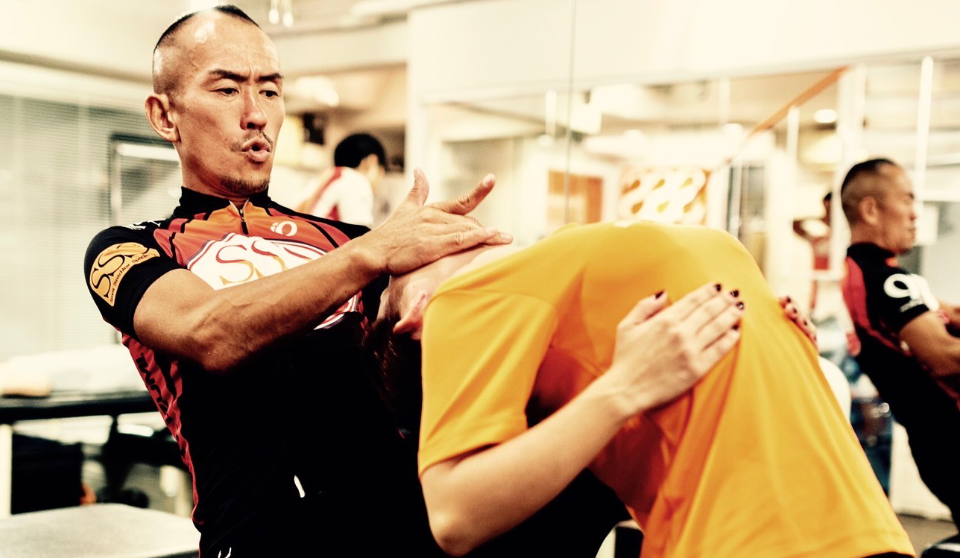 ストレッチ専門スタジオ | SSS (スリーエス) Stretch studio