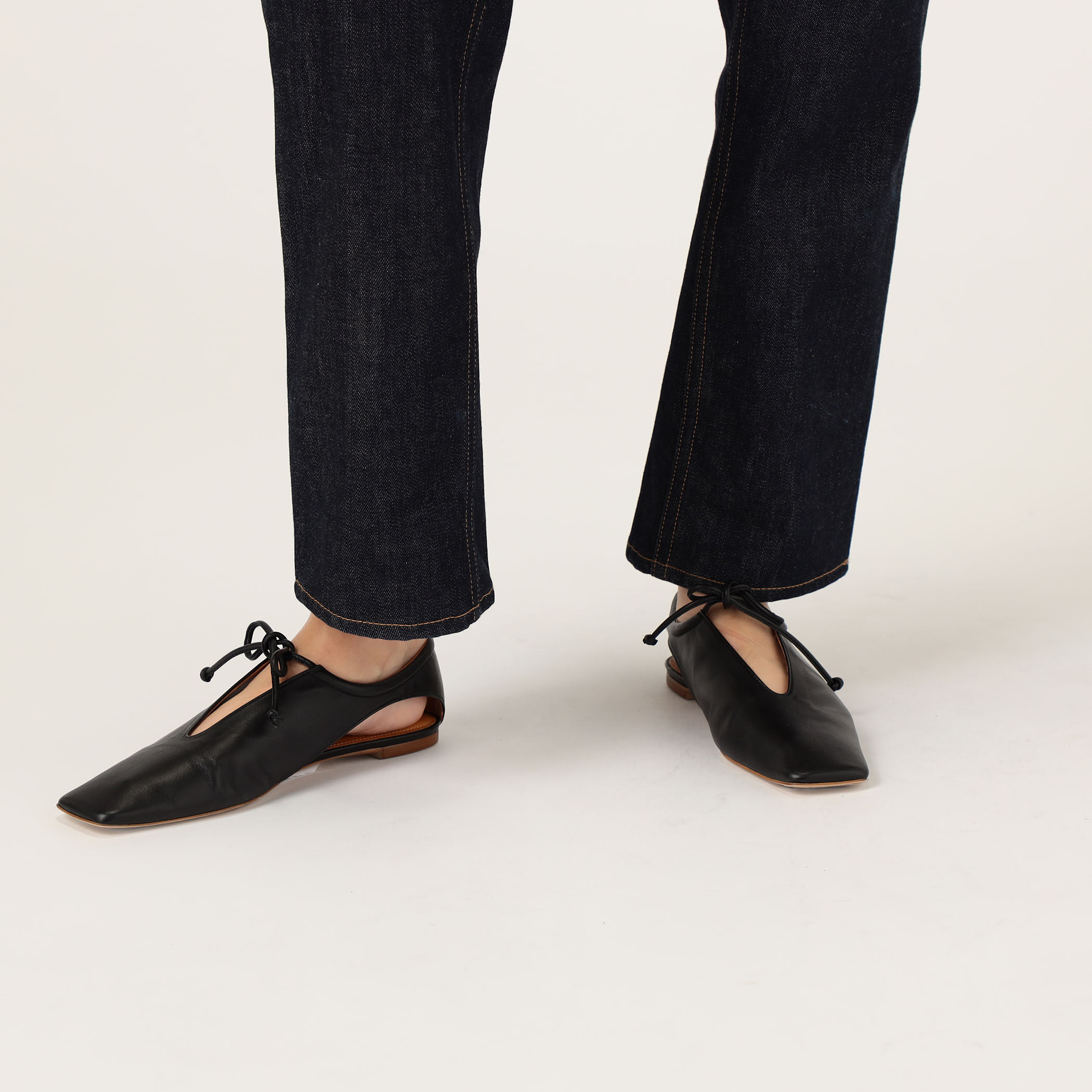 PIPPICHIC AMBER COCO フラットシューズ｜トゥモローランド 公式通販