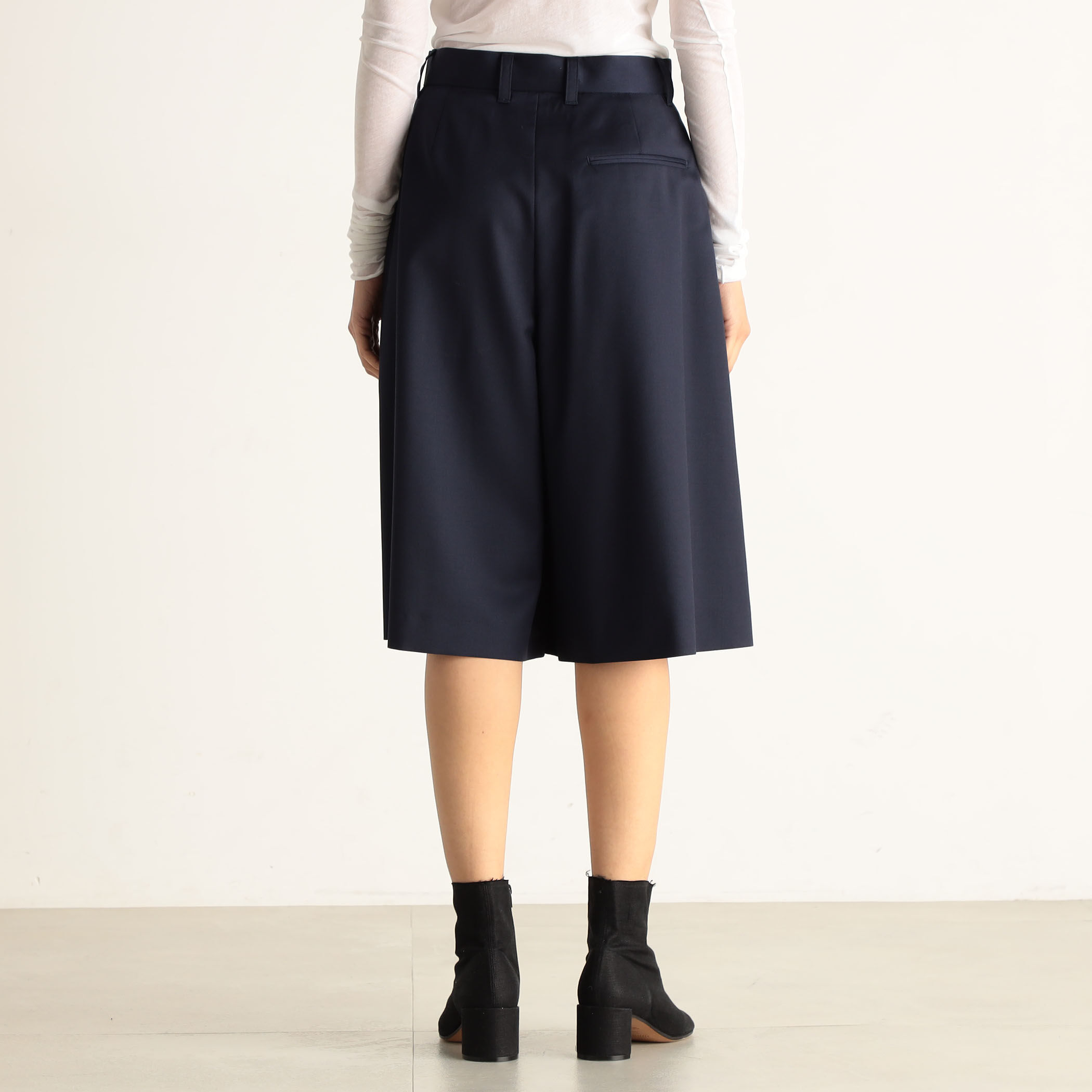 ゼニア タックワイドハーフパンツ｜トゥモローランド 公式通販