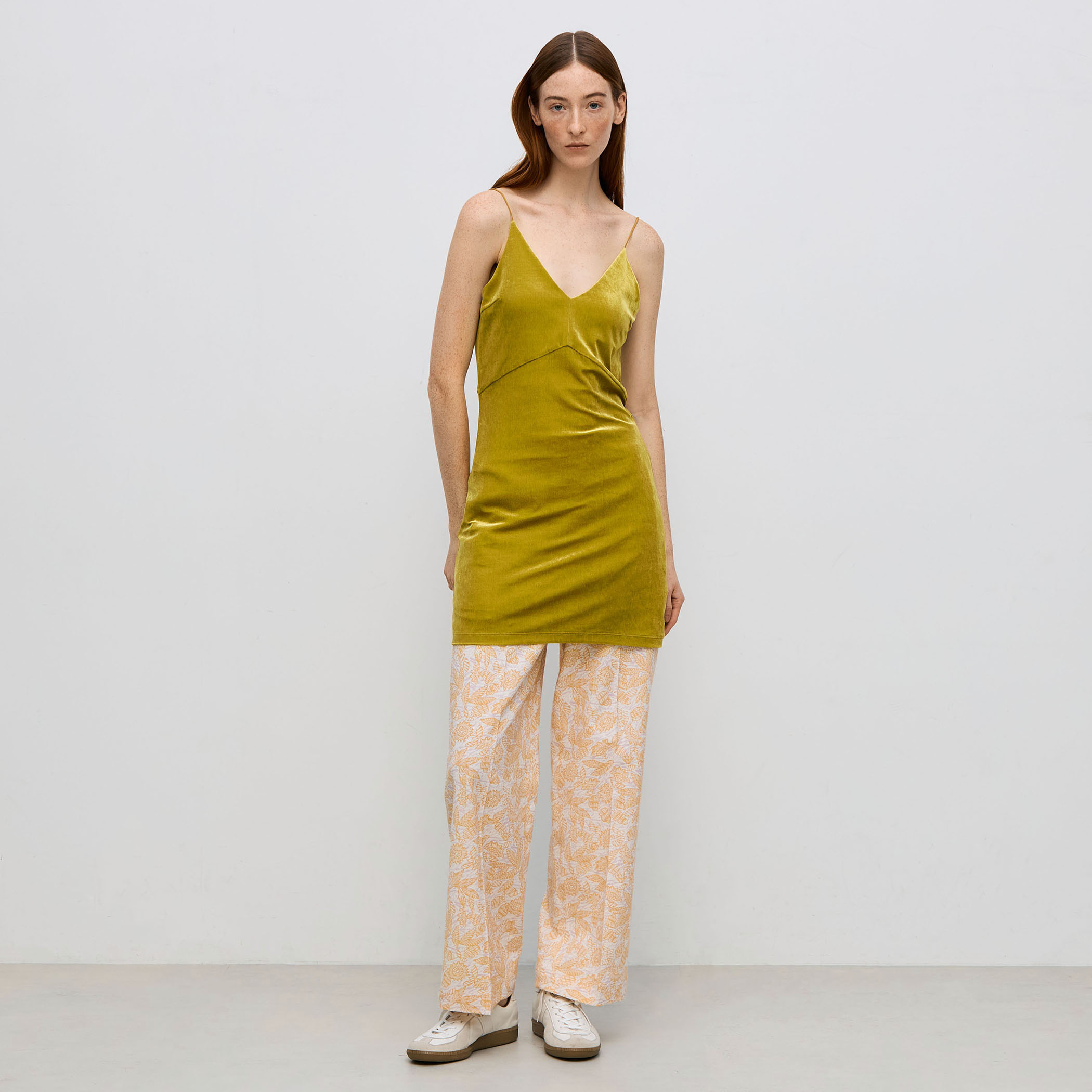 ベロアジャージー キャミソール｜トゥモローランド 公式通販