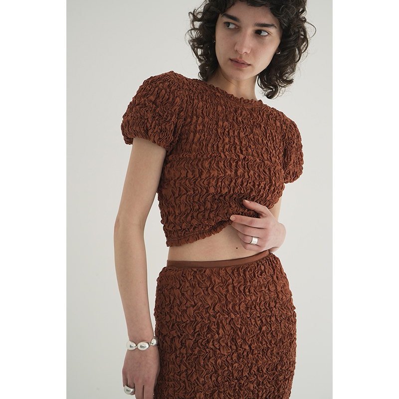 W FACE SHIRRING CROPPED TOPS -2.COLOR- | IN ONLINE STORE