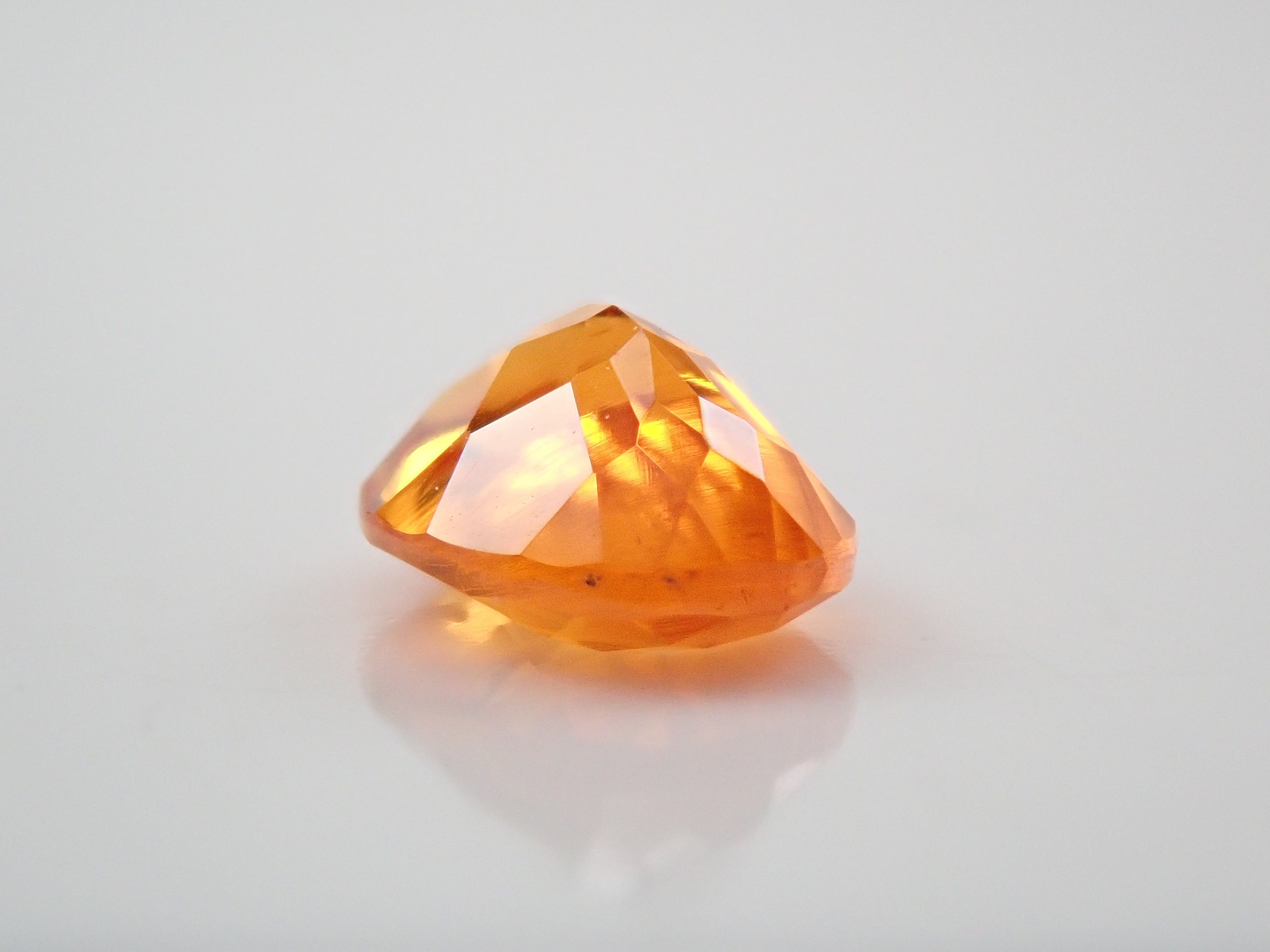 マンダリンガーネット 0.359ctルース