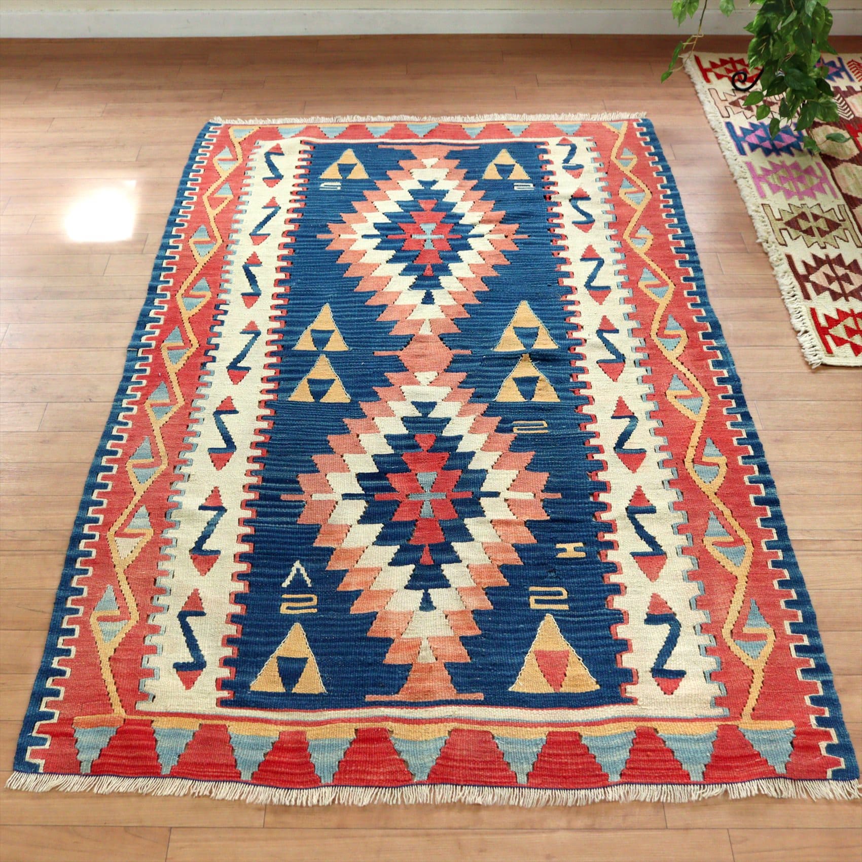 109×85㎝◇トルコヴィンテージキリムラグ◇ブルーベース カラフル1188