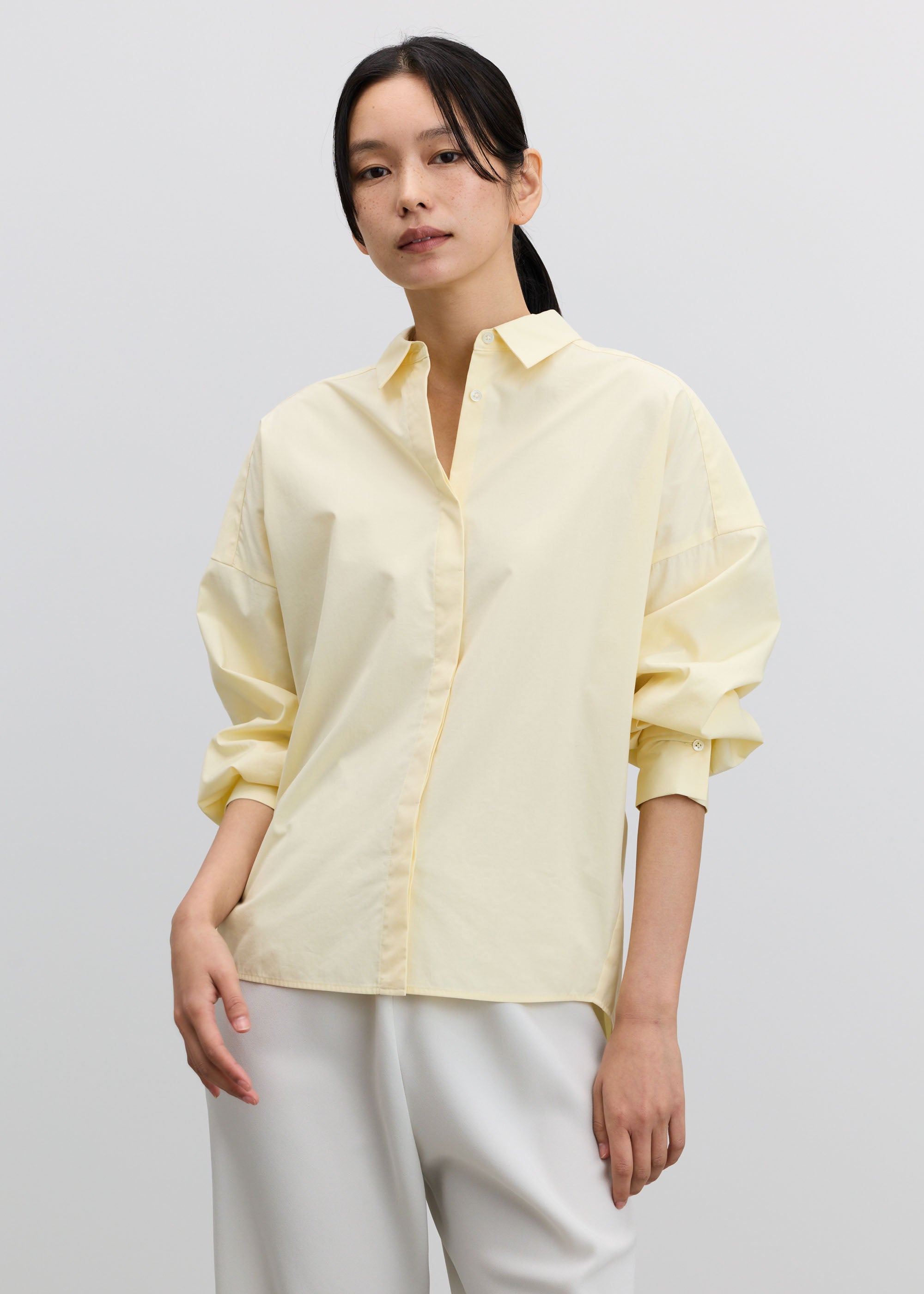 コクーンシャツ - SOÉJU online store｜上質な大人の女性のためのトップス