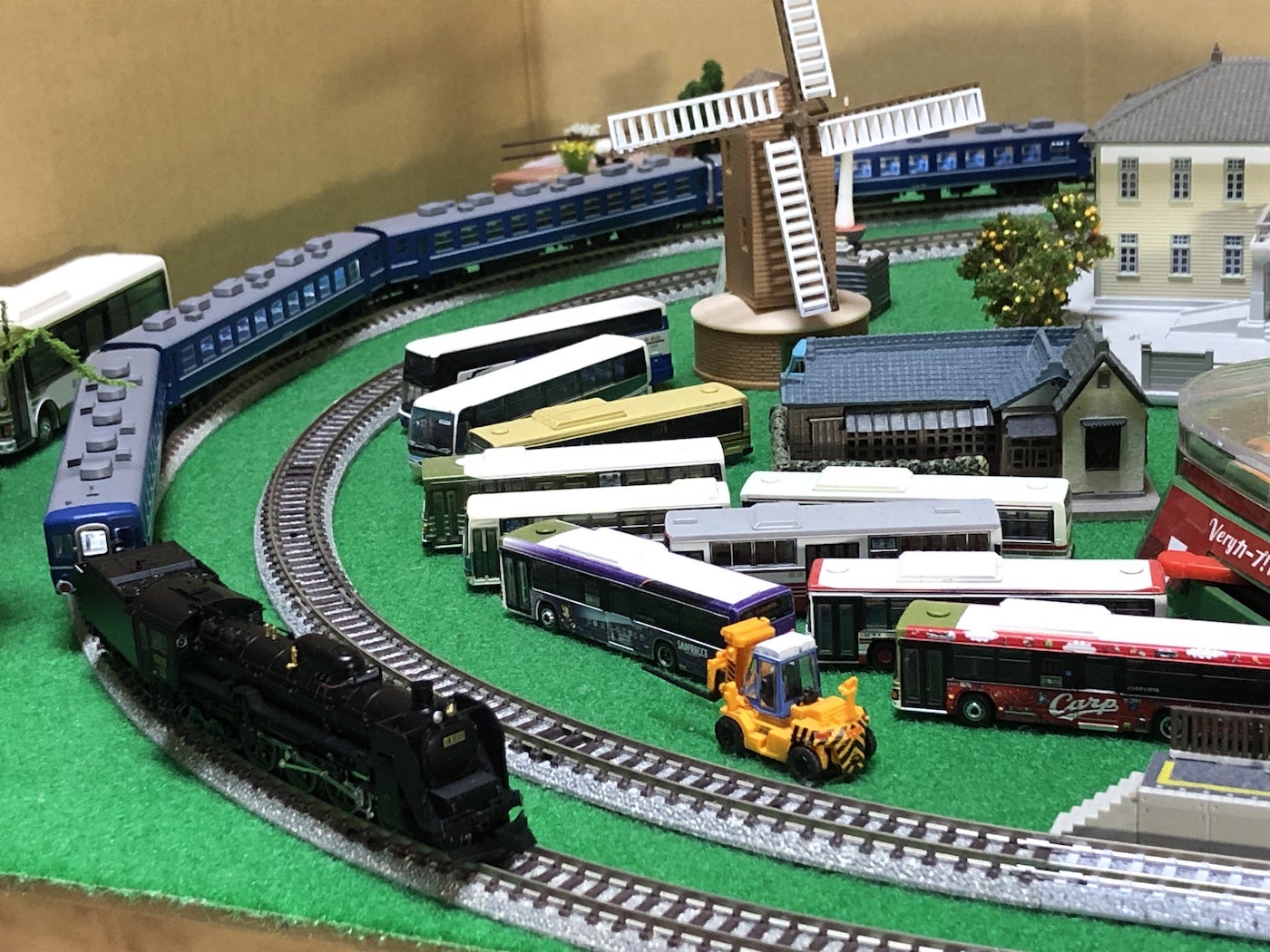 19号機の日】TOMIX 9188 EF60 19 やすらぎ色 | 金屋代かずおのお部屋