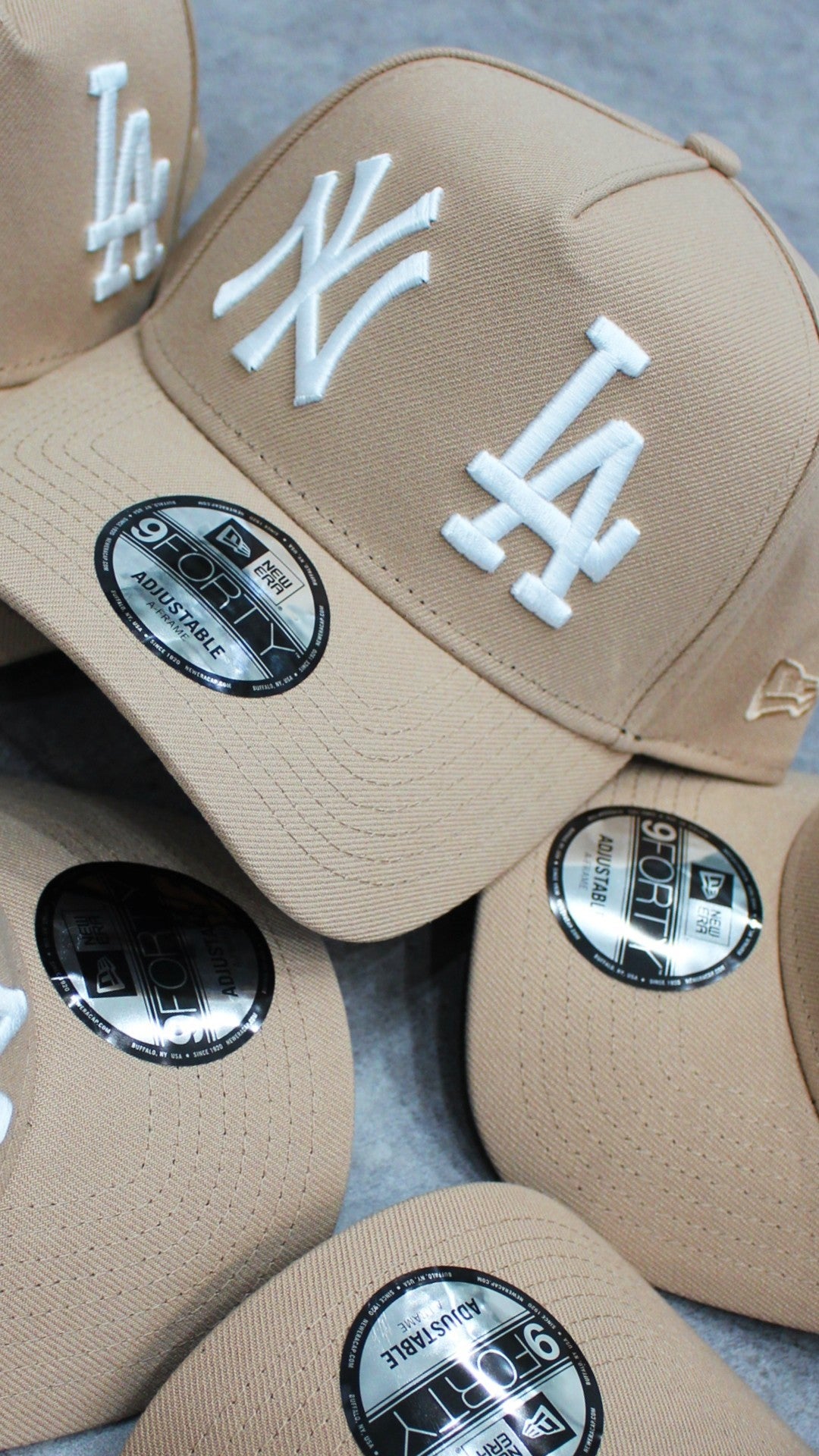 新入荷 海外モデル NY ヤンキース × LA ドジャース ロゴ キャップ