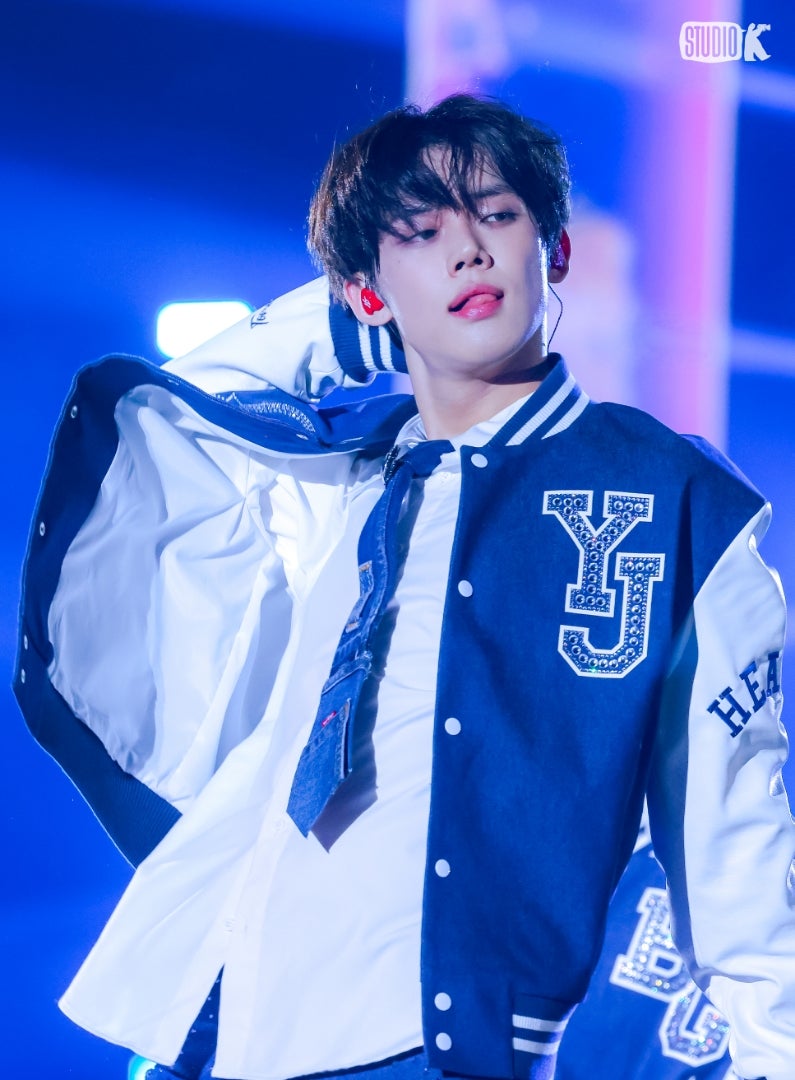 ヨンジュン MC トゥバ 人気歌謡 事前収録 TXT サノク トレカ TXT 人気