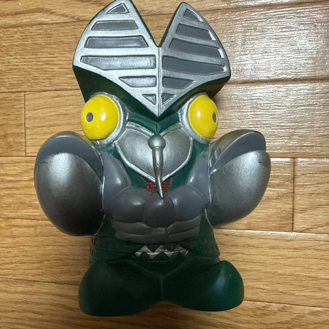 2026年最新】バルタン星人 貯金箱の人気アイテム - メルカリ