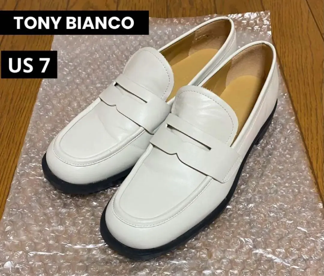 2026年最新】tony bianco ローファーの人気アイテム - メルカリ