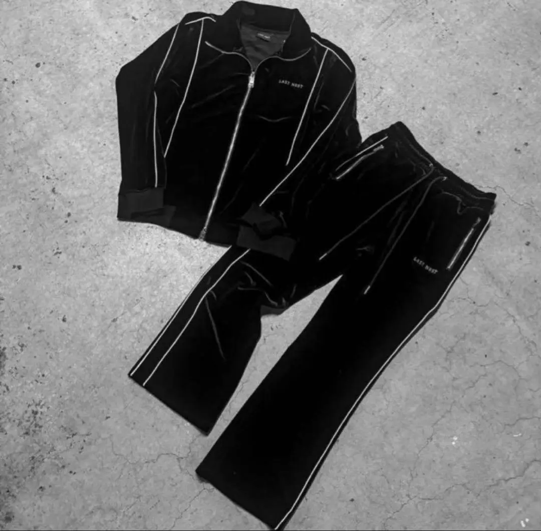 2026年最新】last nest ベロアの人気アイテム - メルカリ