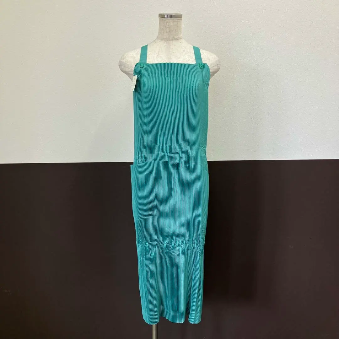 2026年最新】issey miyake エプロンの人気アイテム - メルカリ