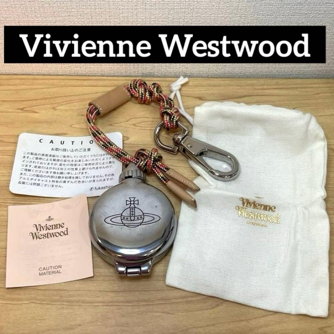 未使用品】希少 廃盤 ヴィヴィアンウエストウッド 携帯 灰皿 オーブ