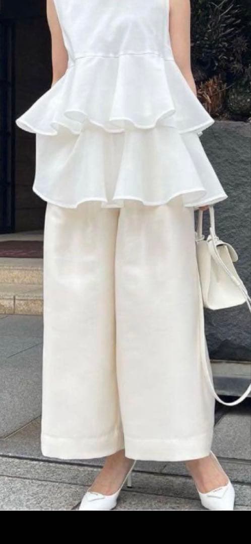 りんごちゃん様専用 新品未使用 Heve シアーサテンフレアガウチョ 36