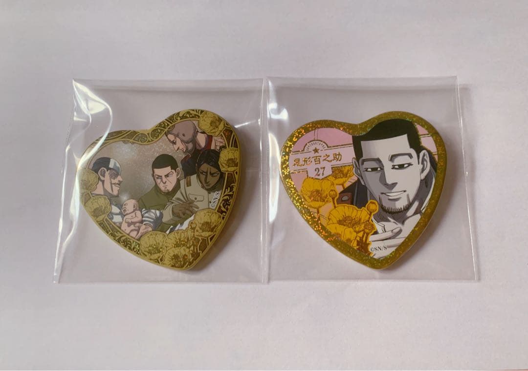 ゴールデンカムイ 愛です缶バッジ - メルカリ