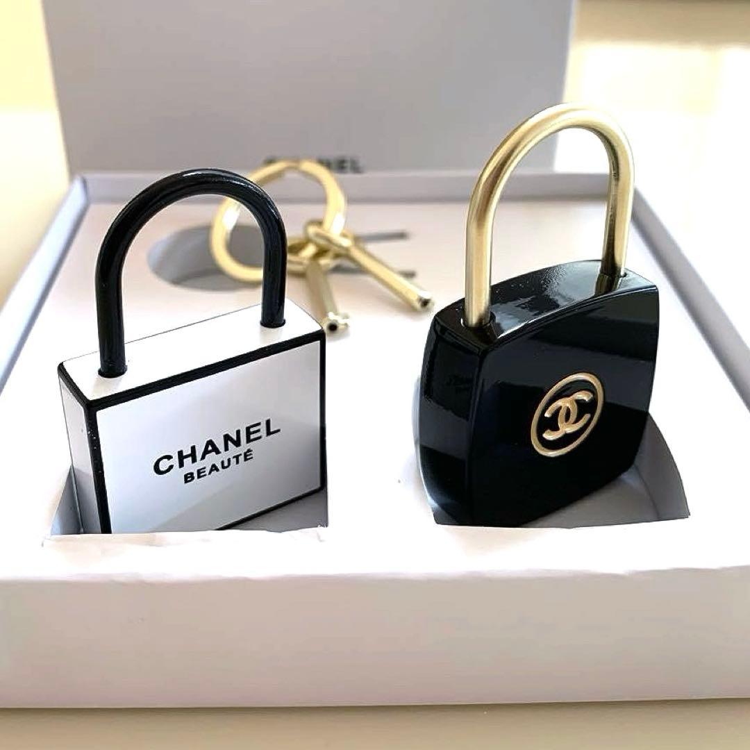 CHANEL シャネル ノベルティ ラコレクション キーホルダー カデナ