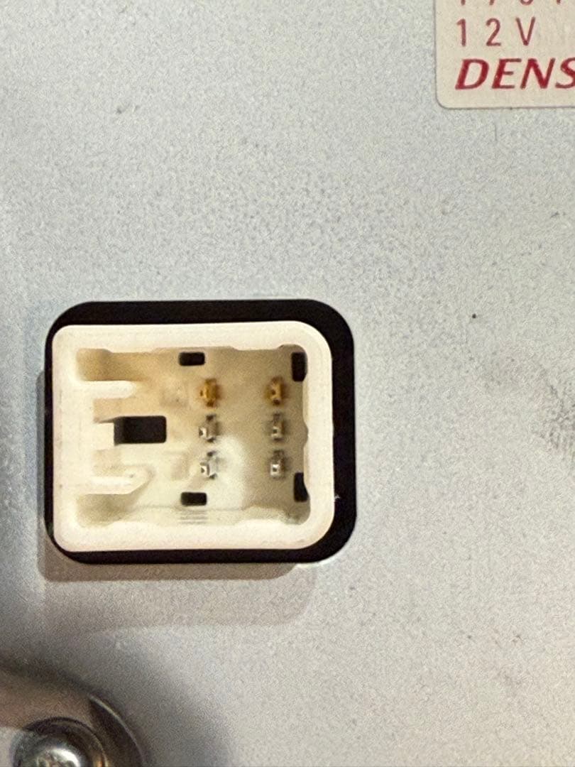 10系 アクア ボルテージセンサー TOYOTA 89892-52010 - メルカリ