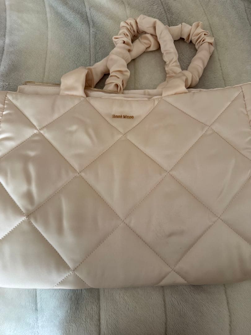 Rosemuse ロゼミュ satin quilting big tote - メルカリ