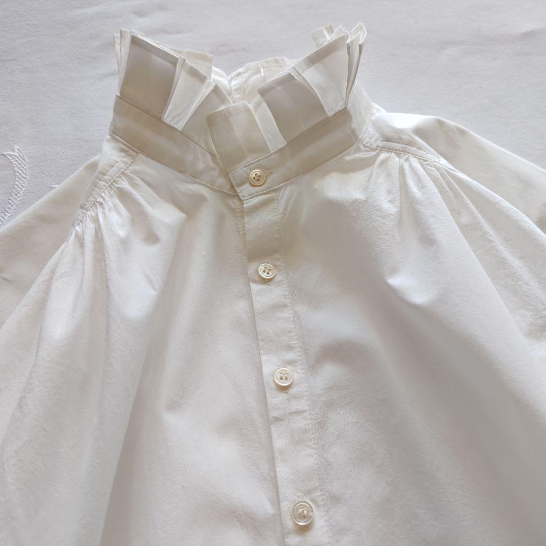 バスコ ハドゥ プルビオ 立襟 フリル ホワイト シャツ ブラウス インド