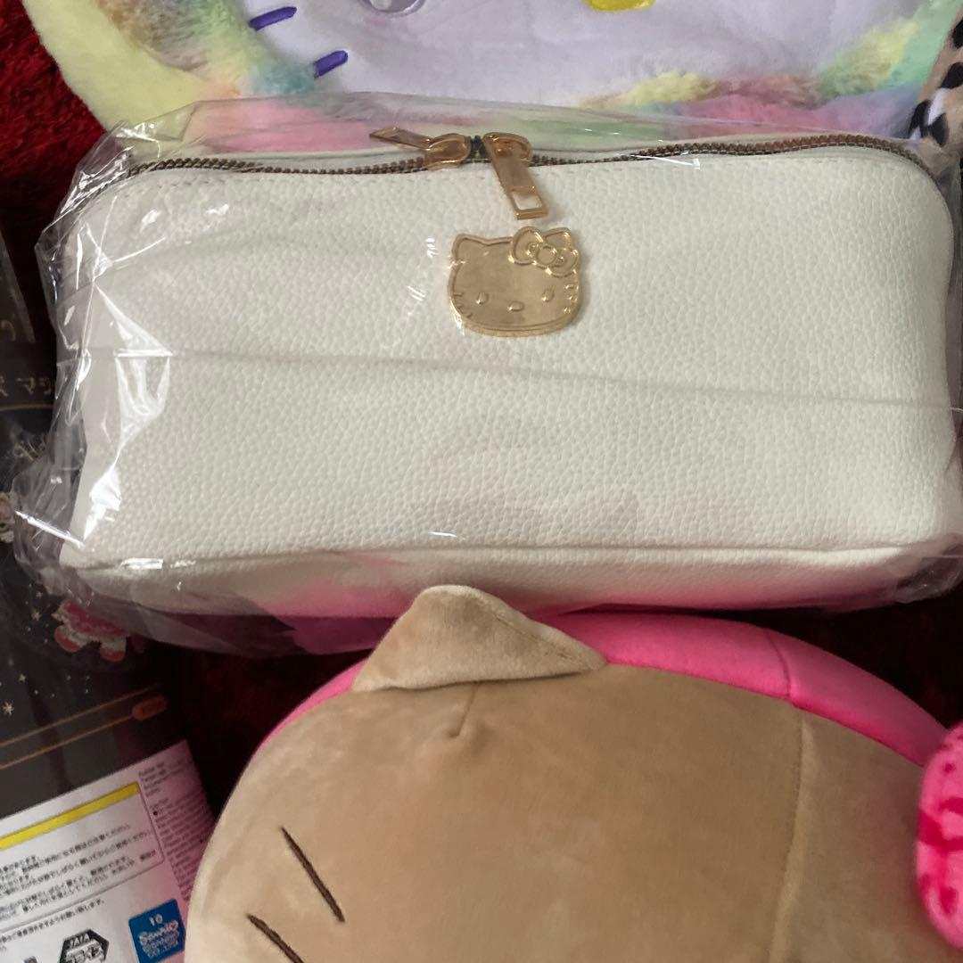 サンリオ キティ ギャル ヒョウ柄 キーケース ぬいぐるみ バッグ 保冷