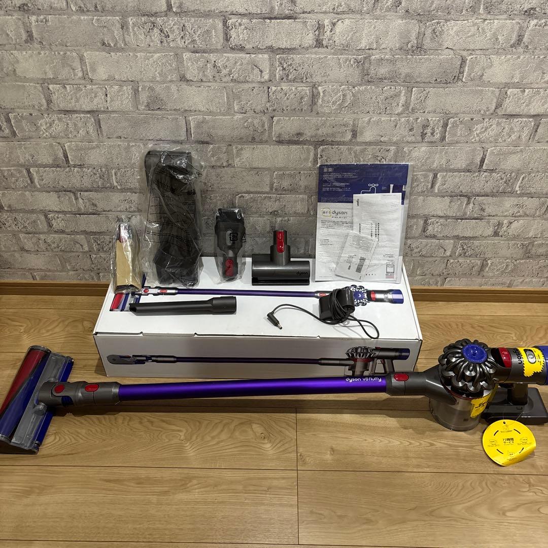 美品　dyson V8 Fluffy SV10K 未使用付属品あり Dyson Cyclone V10 Fluffy (SV12 FF LF) | 掃除機 | ダイソン公式
